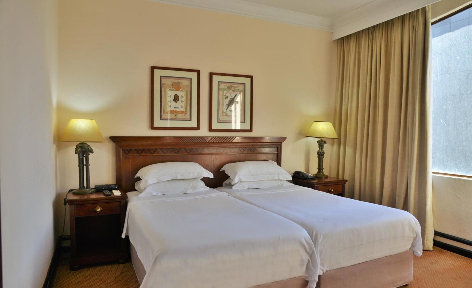 The Capetonian - Halal Hotel Cape Town Bagian luar foto