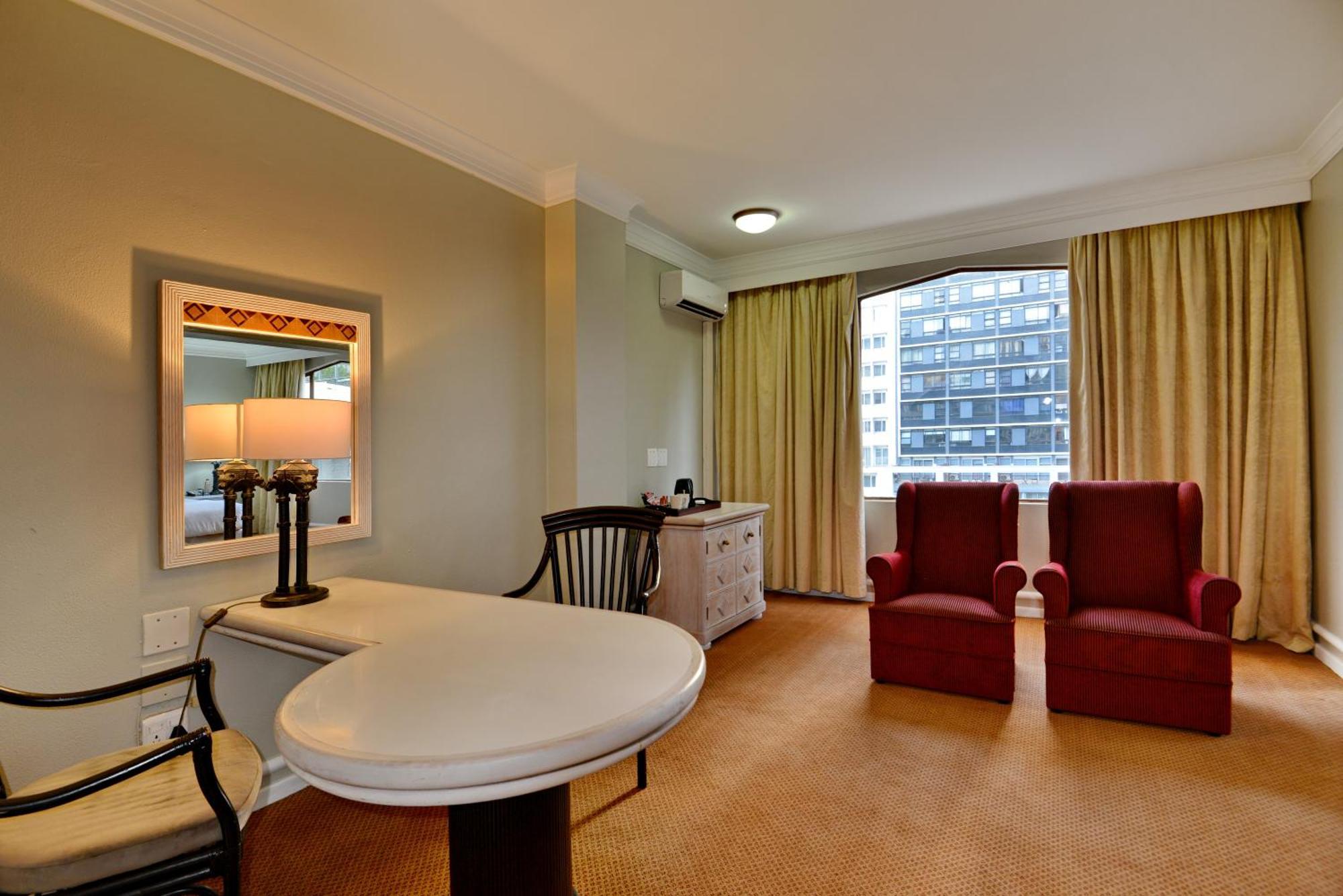 The Capetonian - Halal Hotel Cape Town Bagian luar foto