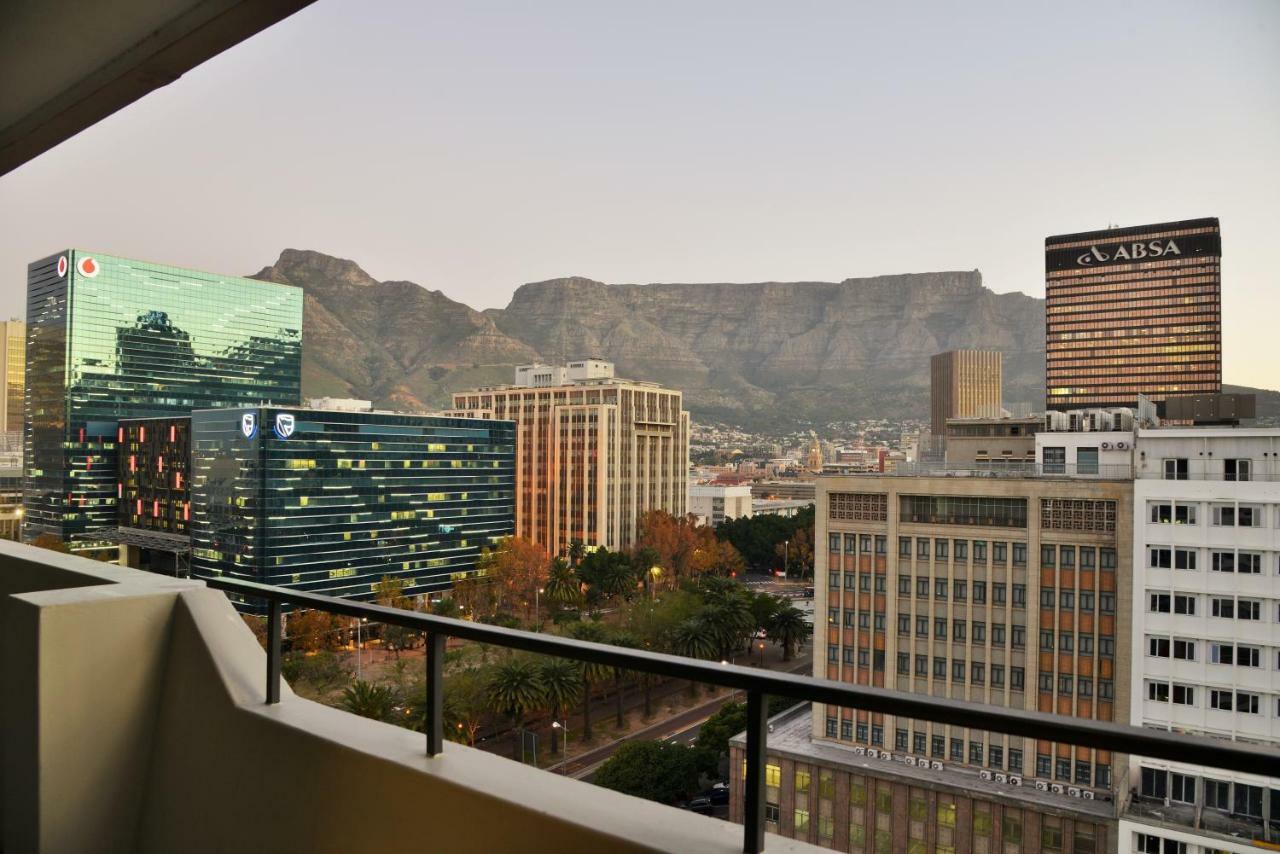 The Capetonian - Halal Hotel Cape Town Bagian luar foto