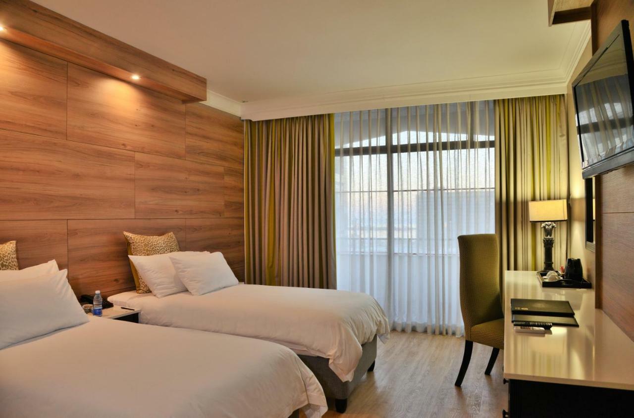 The Capetonian - Halal Hotel Cape Town Bagian luar foto